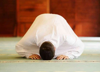 hukum sholat hajat dan tahajud