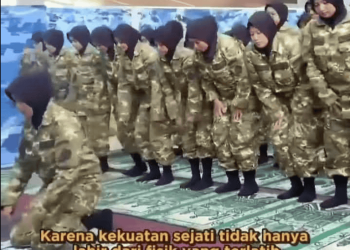 calon manager kmp shalat jamaah wanita
